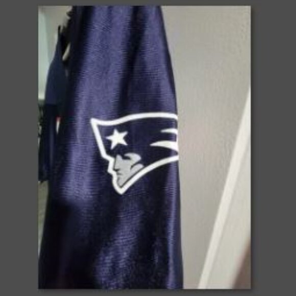 NFL New England Patriots apparel MEN'S sports Jerseys XL - Picture 5 of 6